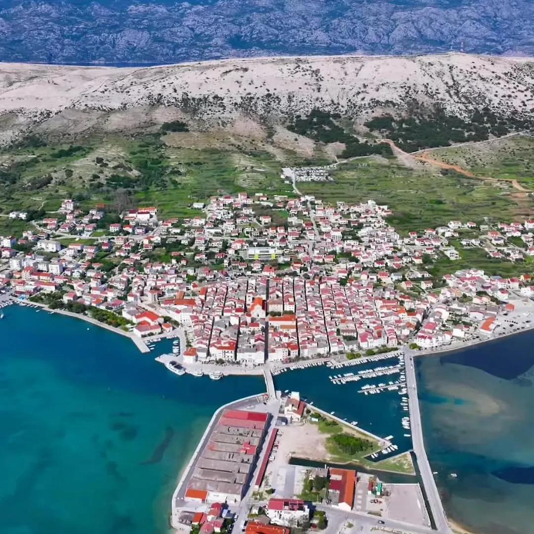Apartmani Katine Pag Town 0*,